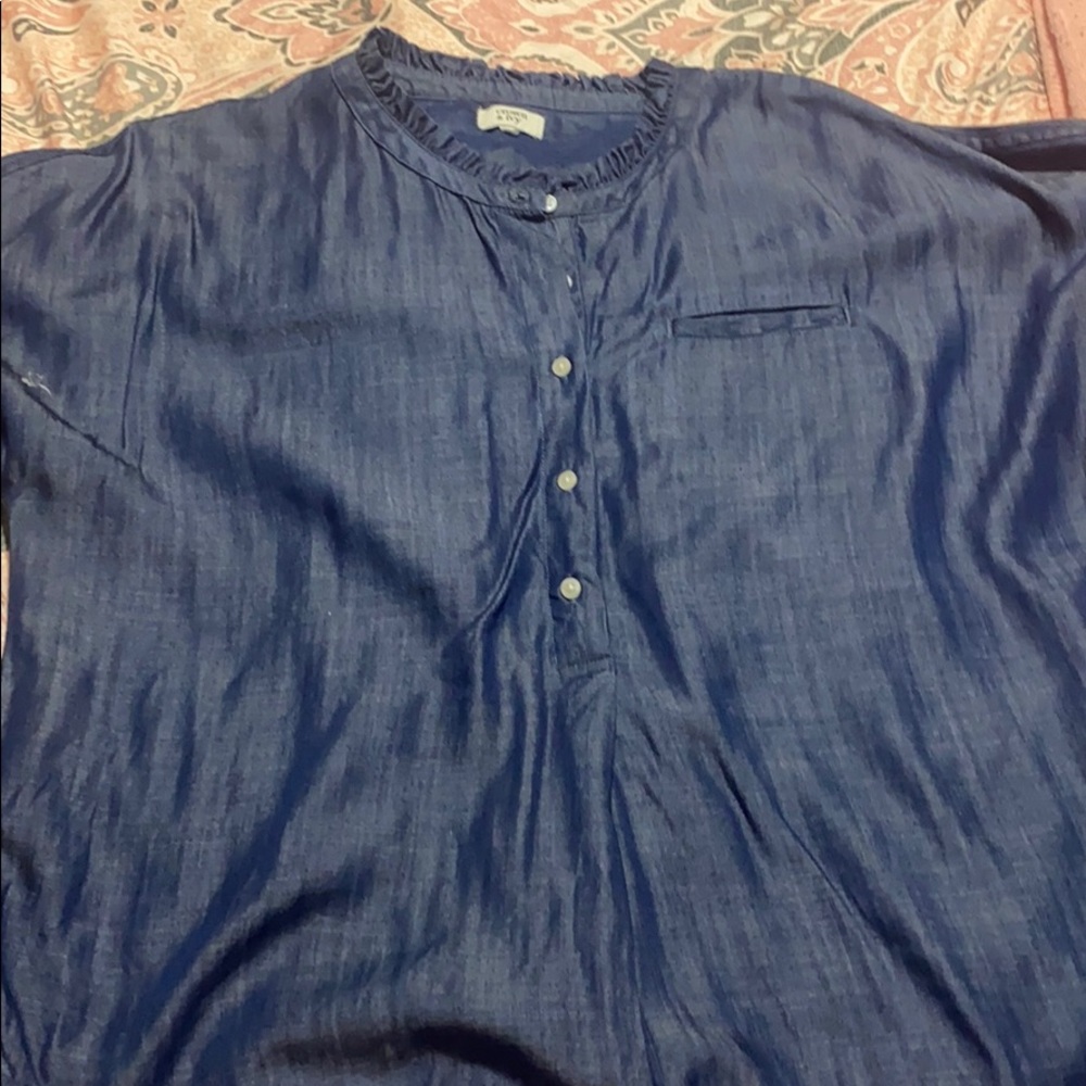 Crown & Ivy dress top size XL